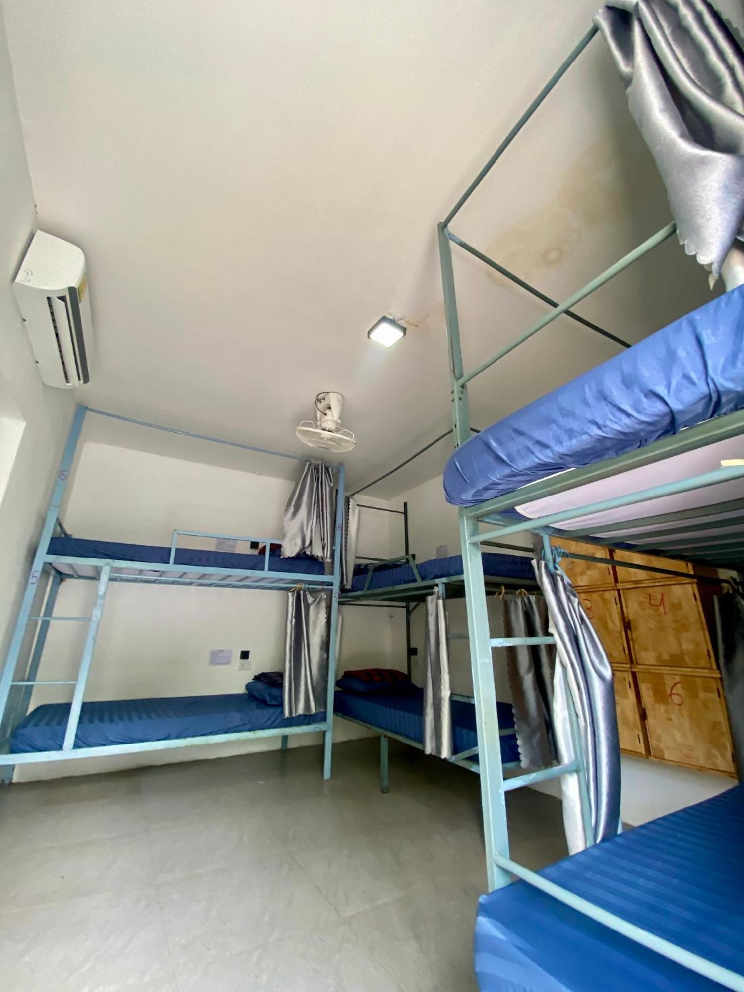 Sunrise Riverside Pool Hostel Λουάνγκ Πραμπάνγκ Εξωτερικό φωτογραφία