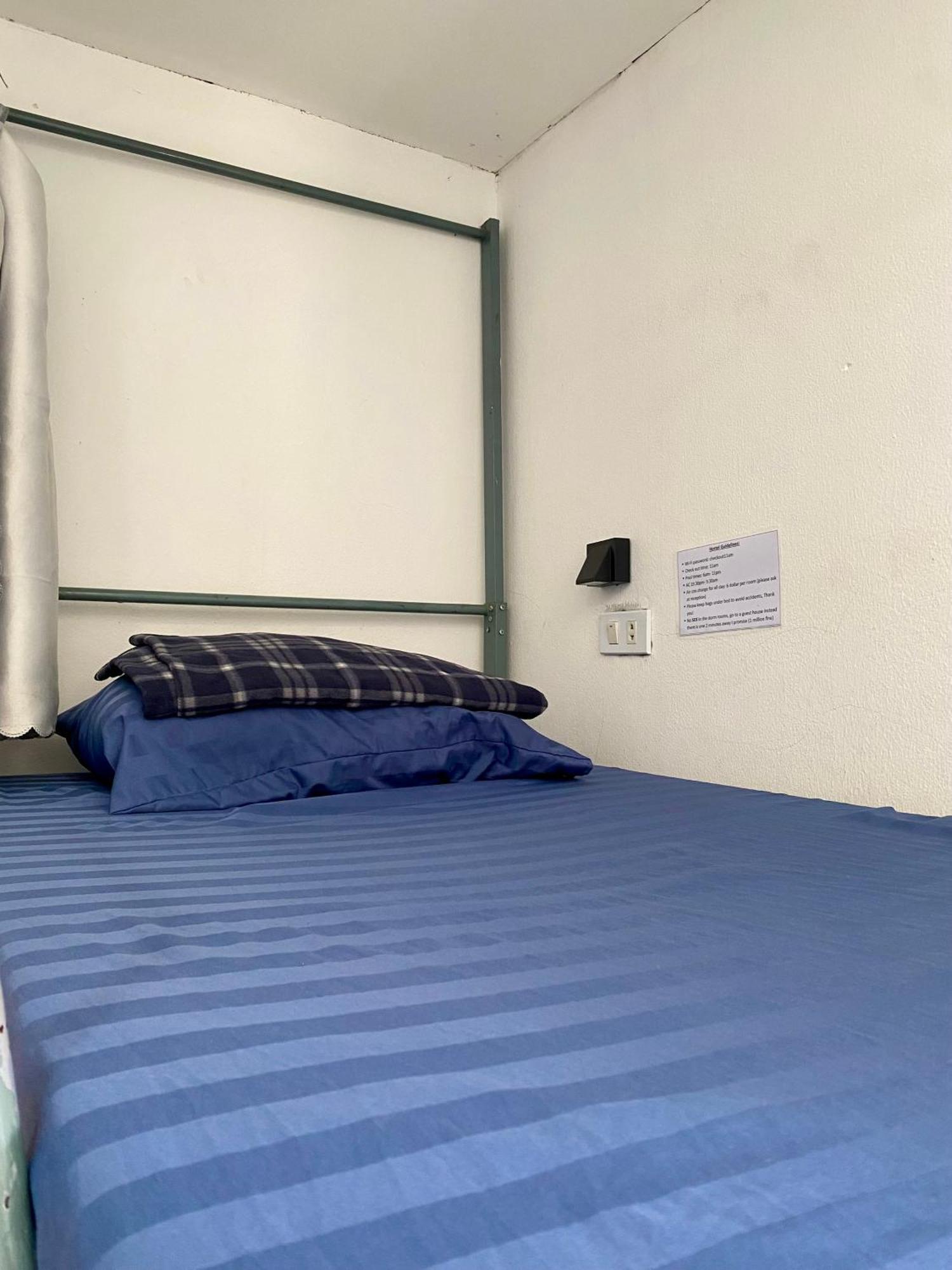 Sunrise Riverside Pool Hostel Λουάνγκ Πραμπάνγκ Εξωτερικό φωτογραφία