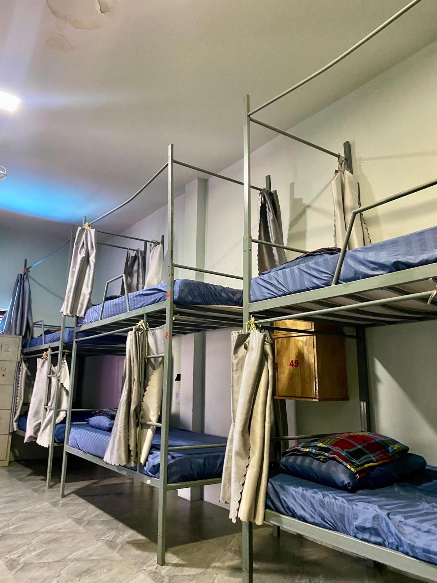 Sunrise Riverside Pool Hostel Λουάνγκ Πραμπάνγκ Εξωτερικό φωτογραφία